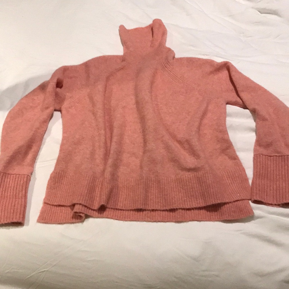 Jcrew turtleneck with split hem. Soft merino blend